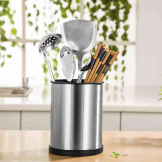 Pot-ustensiles-cuisine-espace